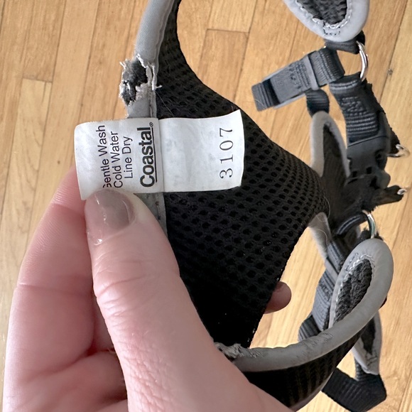 Coastal Comfort Soft Reflective Wrap Adjustable Dog Harness Size S - Picture 4 of 5